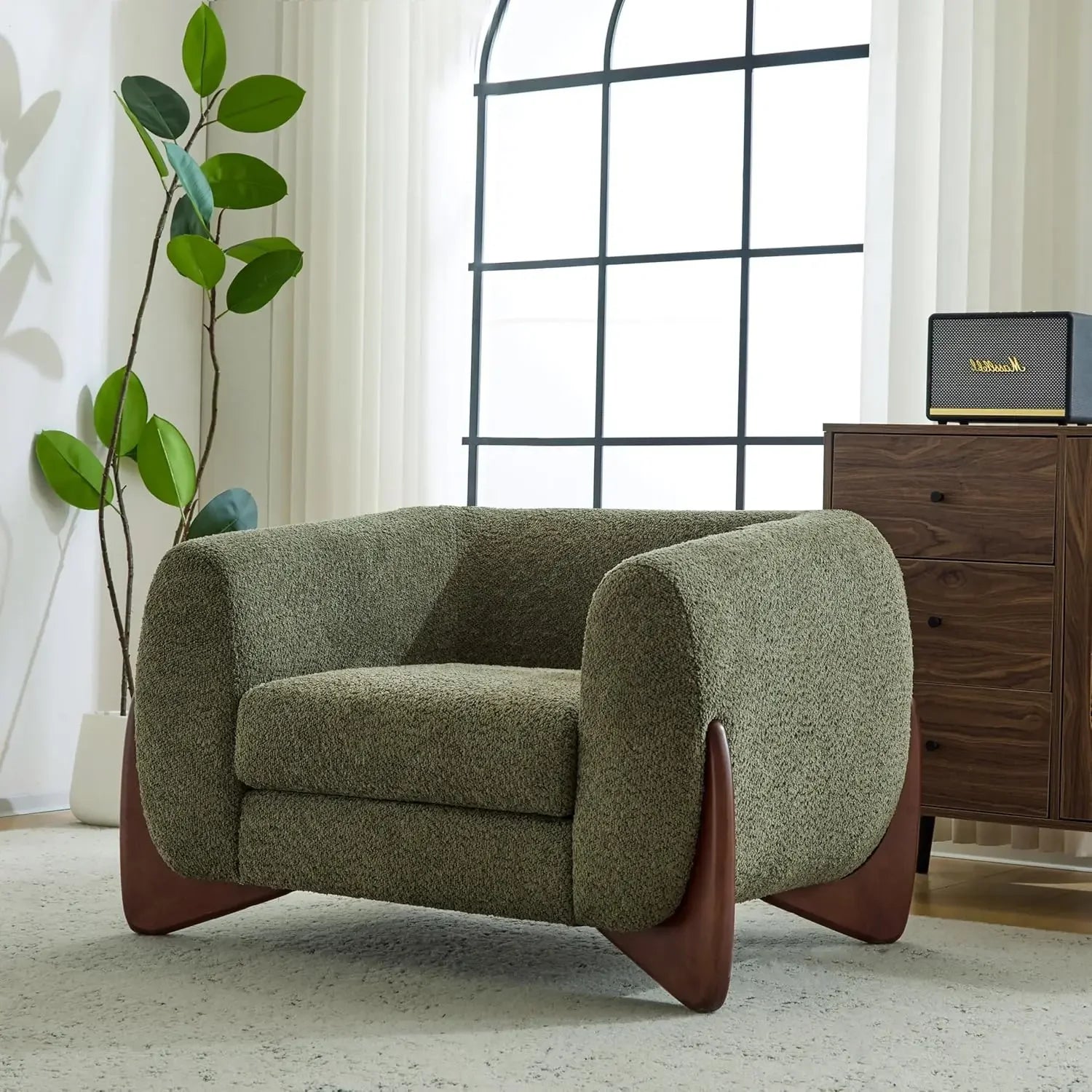 Boucle Fabric Upholstered Club Chair, Relaxing Chair w/Removable Seat Cushion